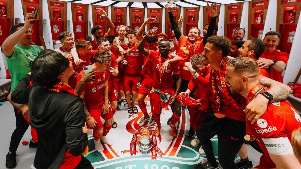 Watch Liverpool's dressing-room FA Cup celebrations