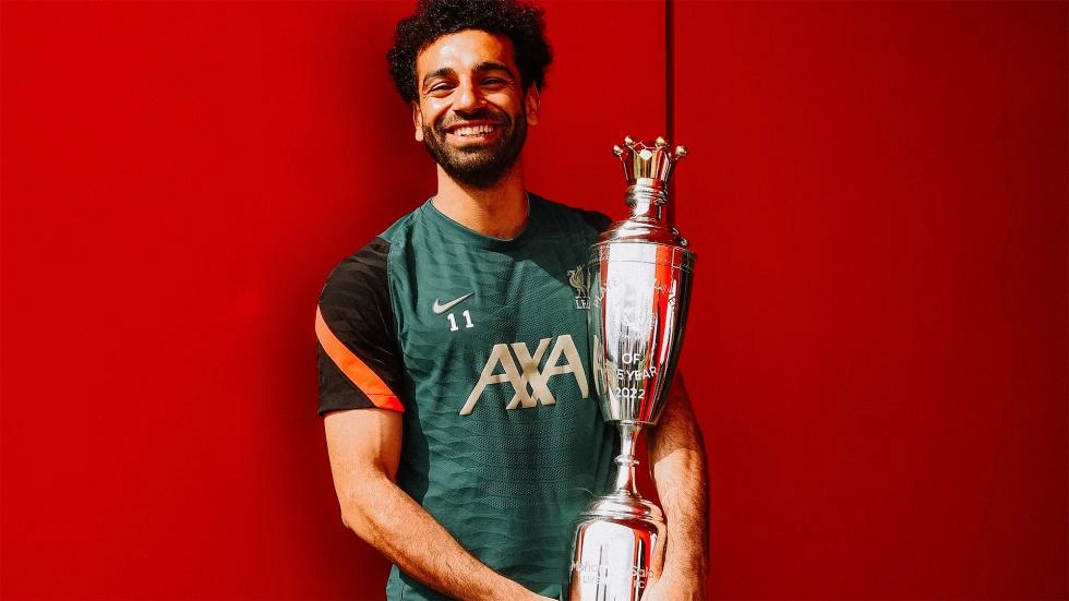 Mohamed Salah named Men's PFA Players' Player of the Year