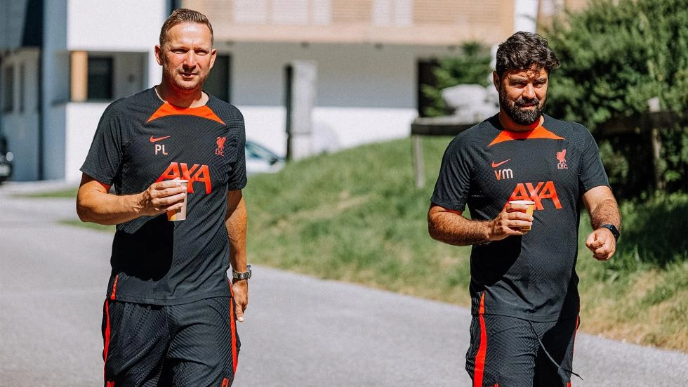 Pep Lijnders and Vitor Matos in conversation: Improving, youngsters and new season