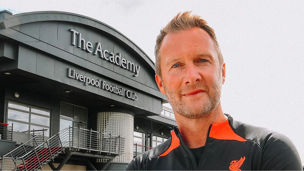 Alex Inglethorpe signs new contract as LFC Academy manager