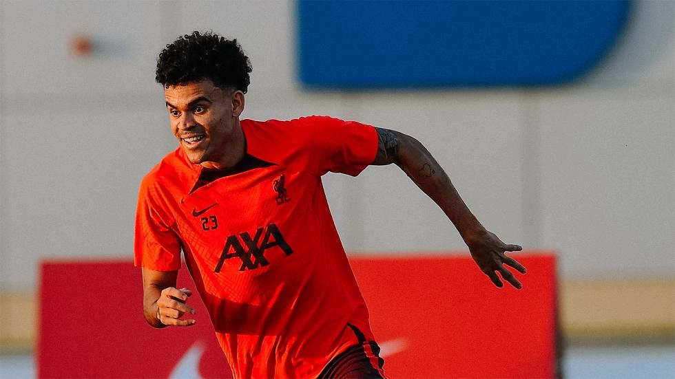 Photos: Luis Diaz returns on day one of Liverpool's Dubai training camp