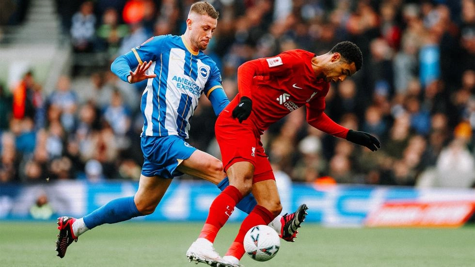 Brighton 2-1 Liverpool: Watch match action