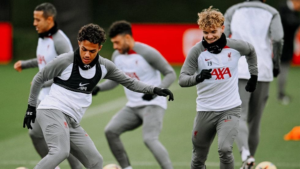 Inside Training: High-tempo drills, possession games and King Kenny visits