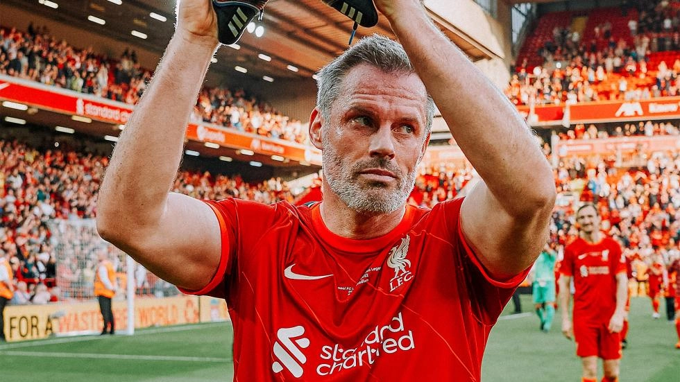 Carragher and three more Reds added to LFC Legends squad for Celtic clash
