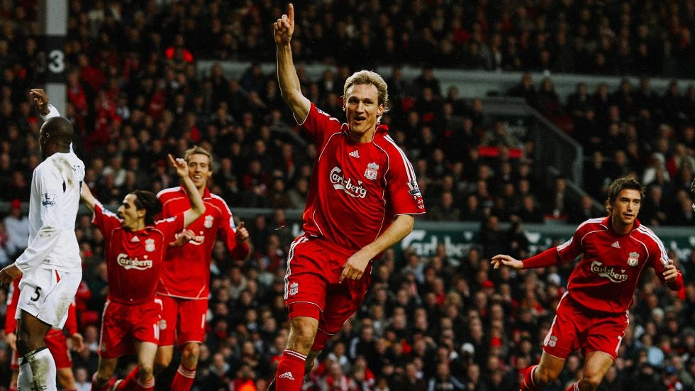 Watch Sami Hyypia's best Anfield goals for Liverpool