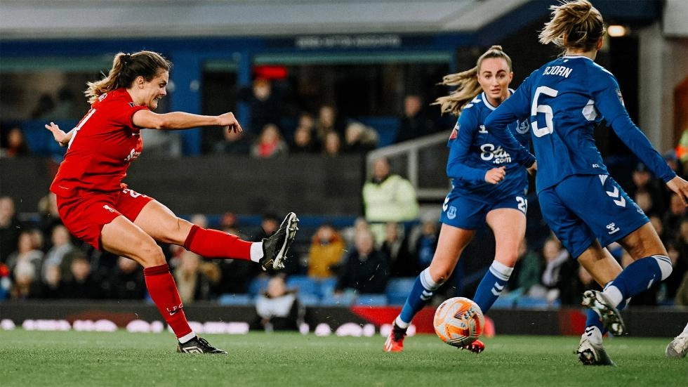 Women's derby highlights: Everton 1-1 Liverpool
