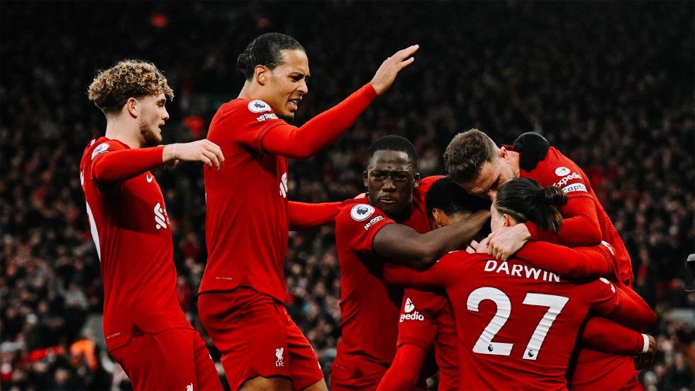 Liverpool beat Manchester United 7-0 at Anfield