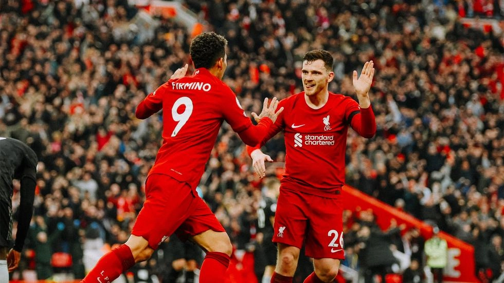 Roberto Firmino header secures a point as Reds fight back against Arsenal