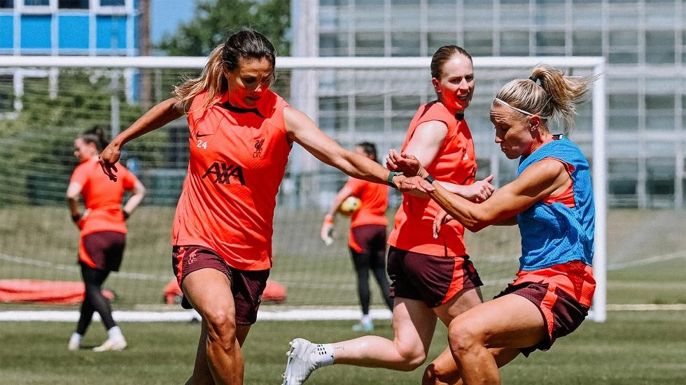 Inside Training: Season finale preparations for LFC Women