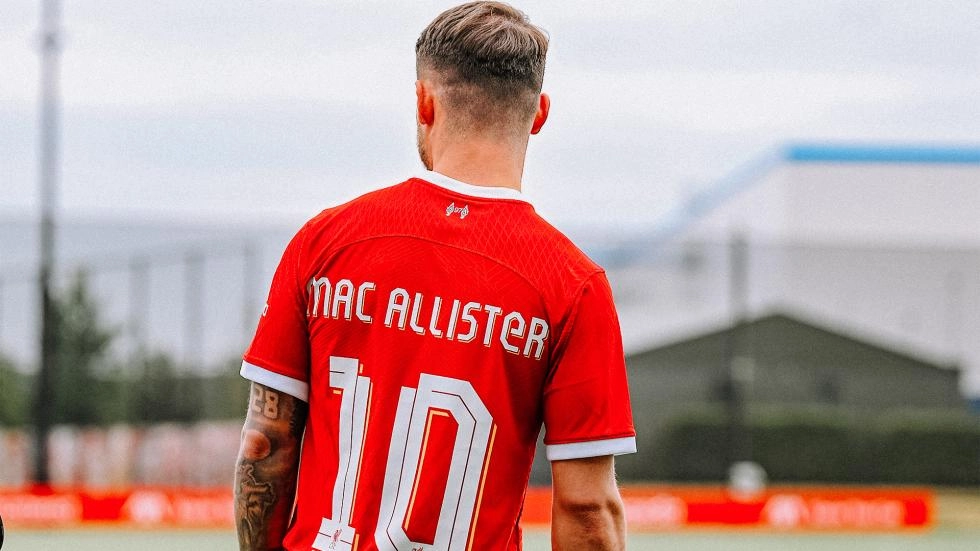 Alexis Mac Allister and the history of Liverpool's No.10 shirt