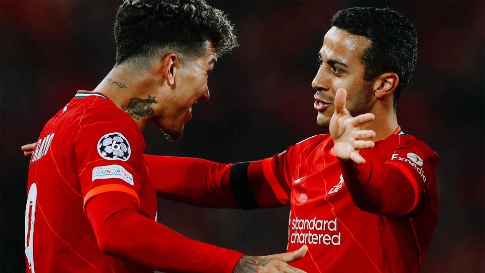 'He's like an artist' – teammates pay tribute to Roberto Firmino