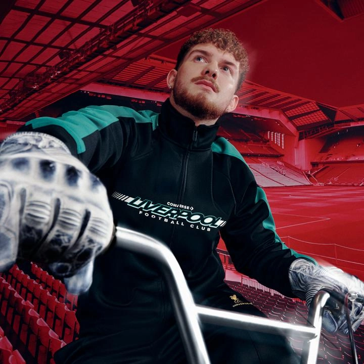 LFC x コンバースパート4: 新しいフットウェアとアパレルが発売