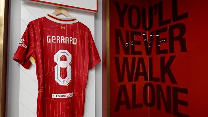 steven-gerrard-liverpool-fc-