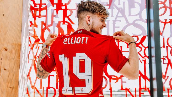 リバプールFC Elliott 19 シャツ Harvey Elliott to wear No.19 shirt for new campaign - Liverpool FC