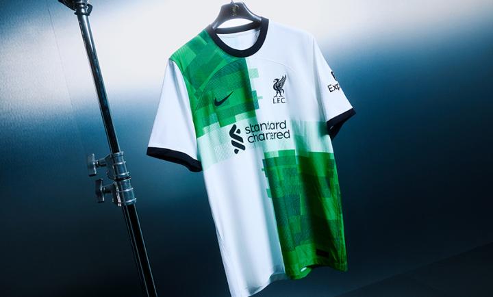 Nike Liverpool FC 23/24 Away Jersey Authentic - White/Green