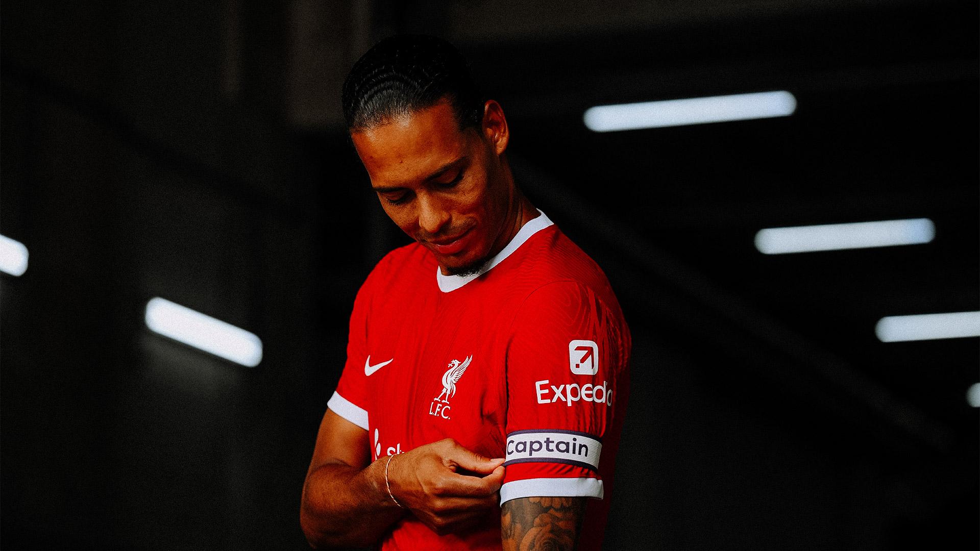 Photos: Virgil van Dijk pulls on the Liverpool captain's armband - Liverpool  FC