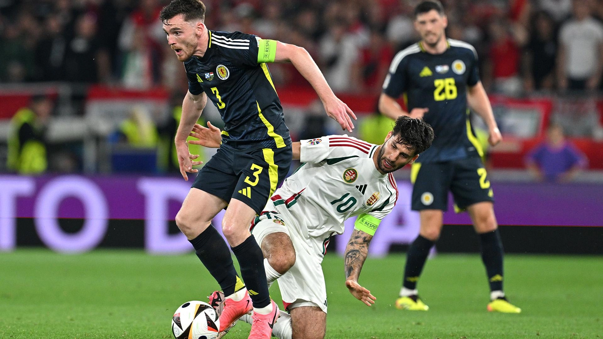 ユーロ2024：ソボスライのハンガリーがロバートソンのスコットランドに