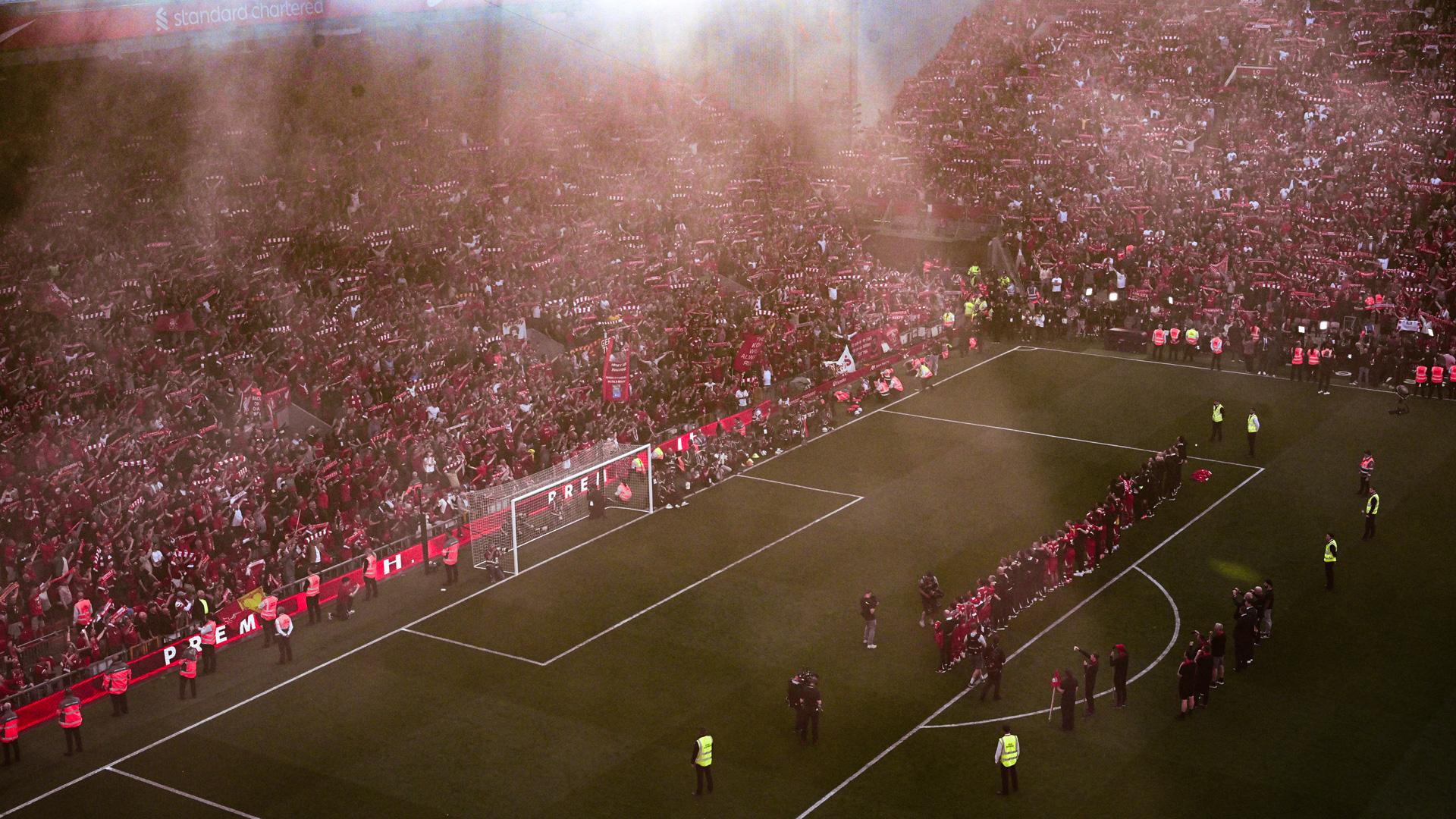 https://backend.liverpoolfc.com/sites/default/files/styles/xl/public/2025-04/youll-never-walk-alone-video-27042024-v2_e9badd43cf003708828575d479b0e417.jpeg?itok=fCy_nxcL