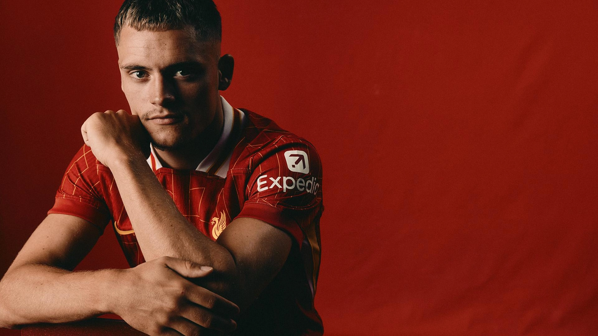 リバプール、バイエル・レバークーゼンのフロリアン・ヴィルツとの契約