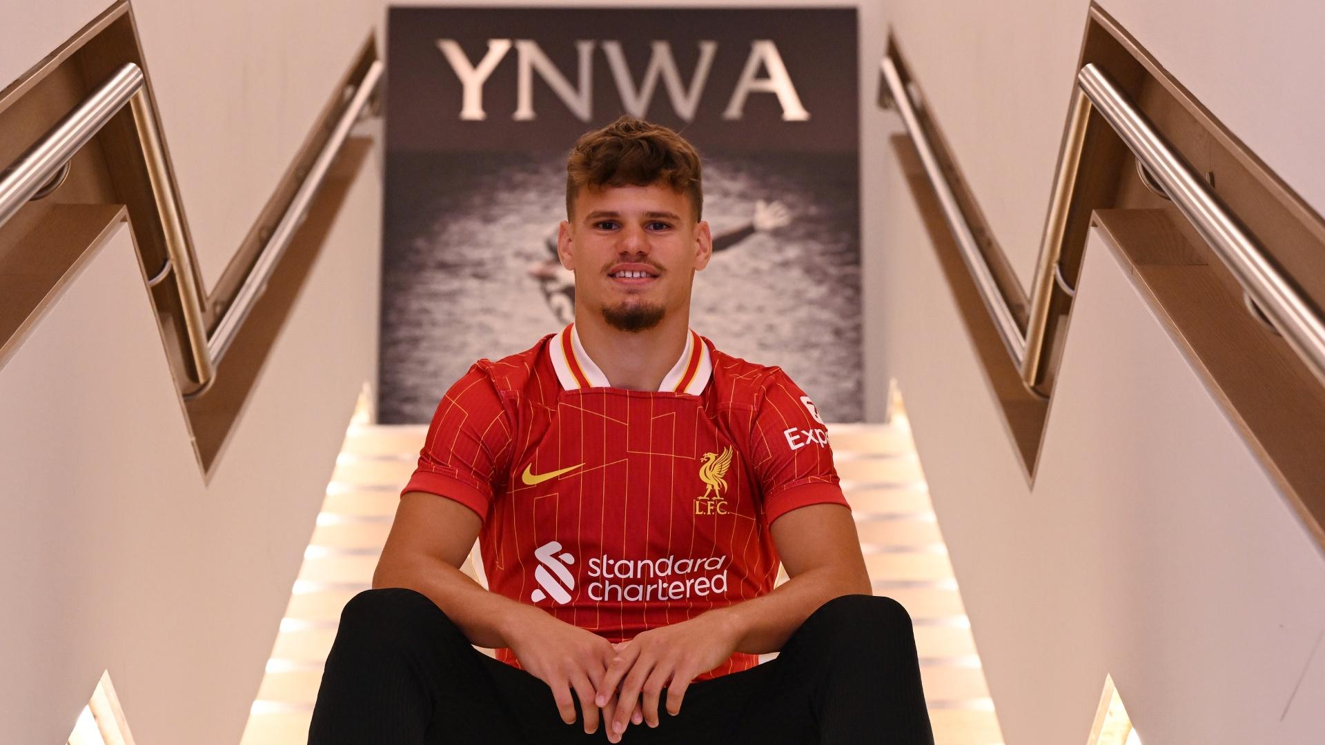 リバプール、ボーンマスのミロス・ケルケスとの契約を完了 - Liverpool FC