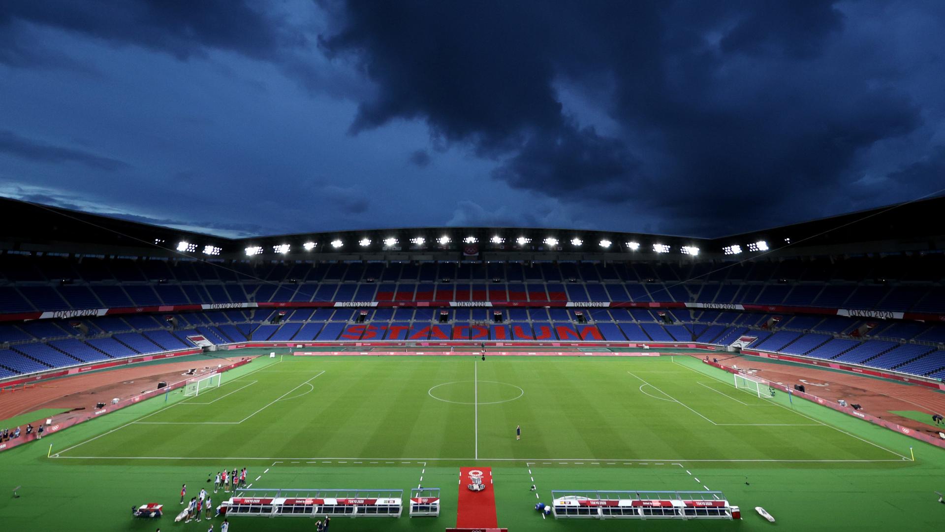 ナッカムスタジアム カシマサッカースタジアム | ふっ素樹脂膜材 | ふっ素樹脂など高