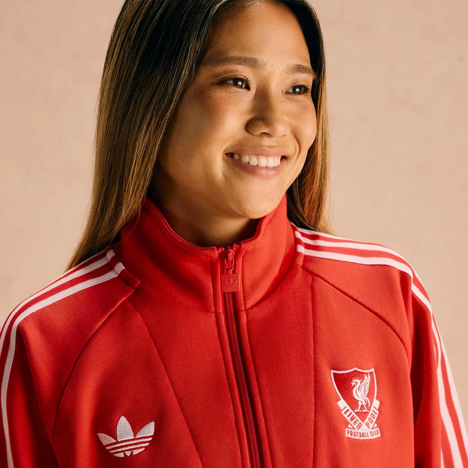 リバプールFCとアディダスが新しいオリジナルコレクションを発表