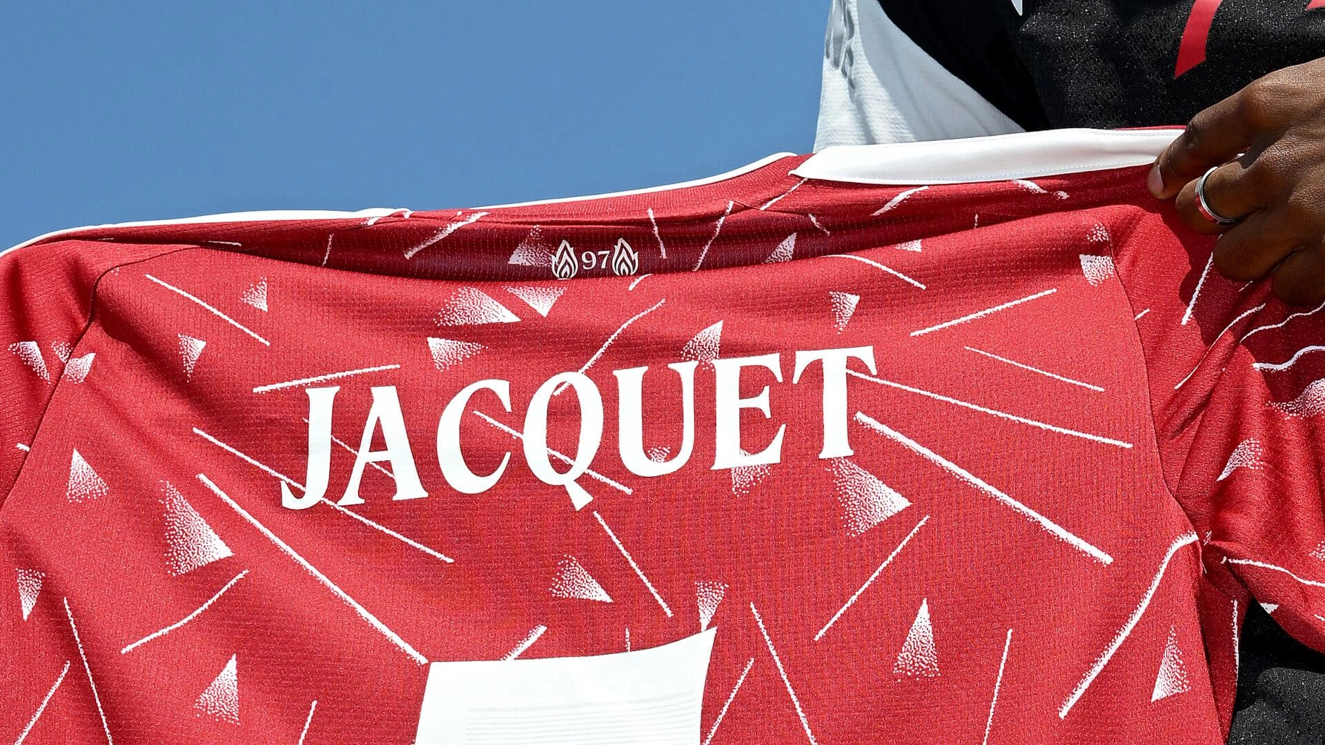 ジェレミー・ジャケのリバプール代表番号が確認されました - Liverpool FC