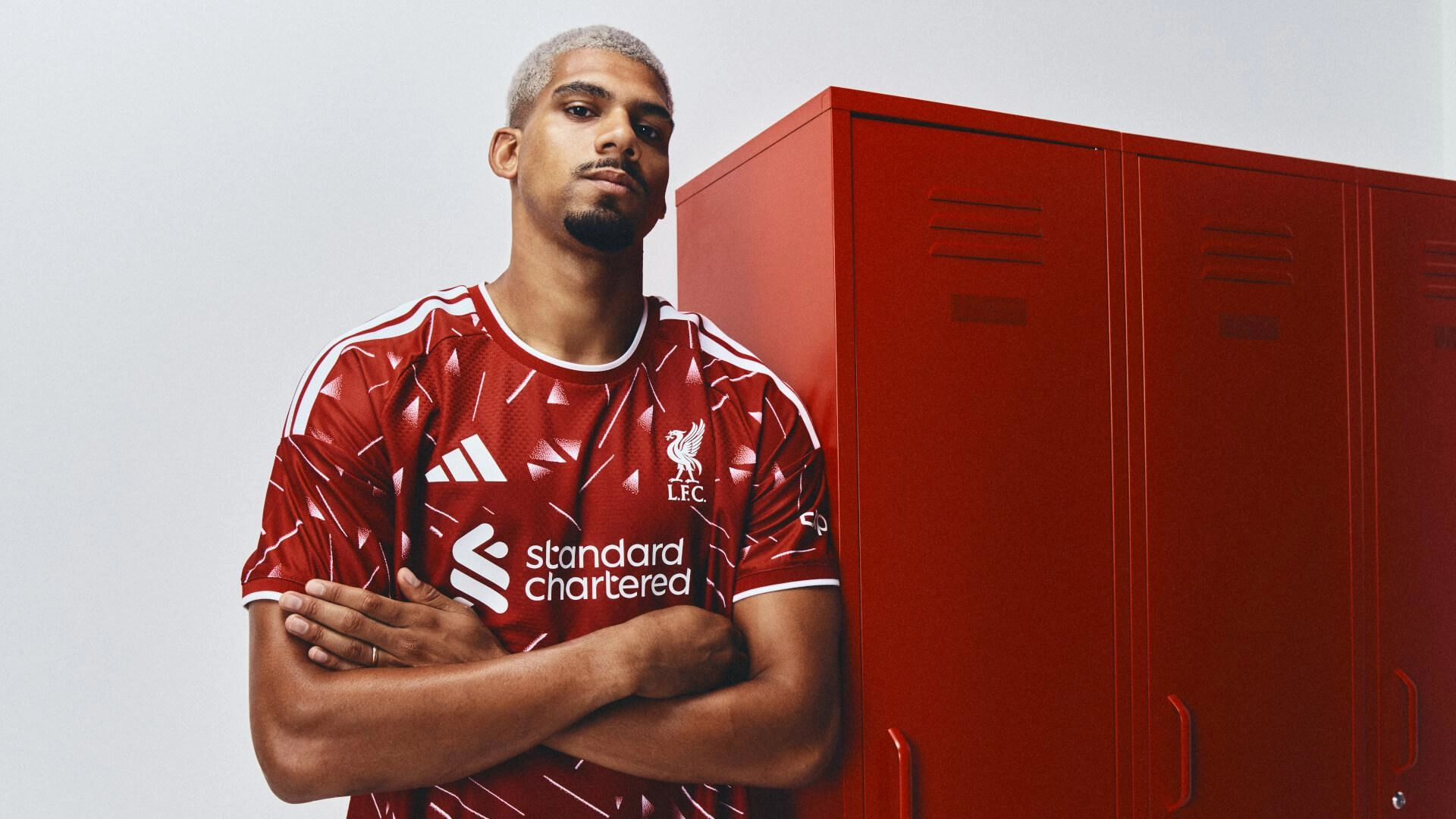 Ronald Araujo bisa jadi opsi pelapis di Liverpool