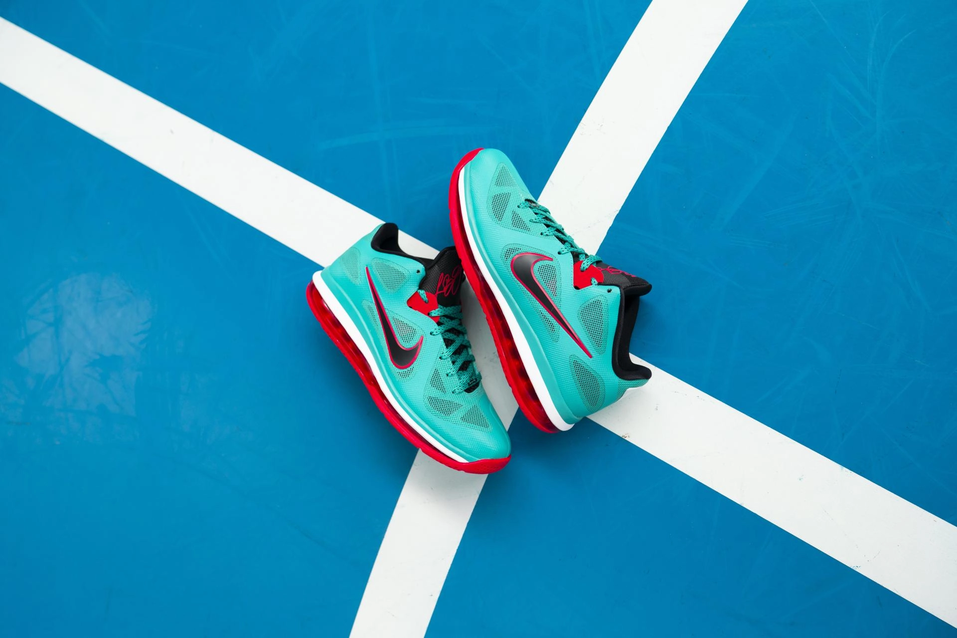 Shop the new Liverpool FC Nike LeBron 9 Low - Liverpool FC