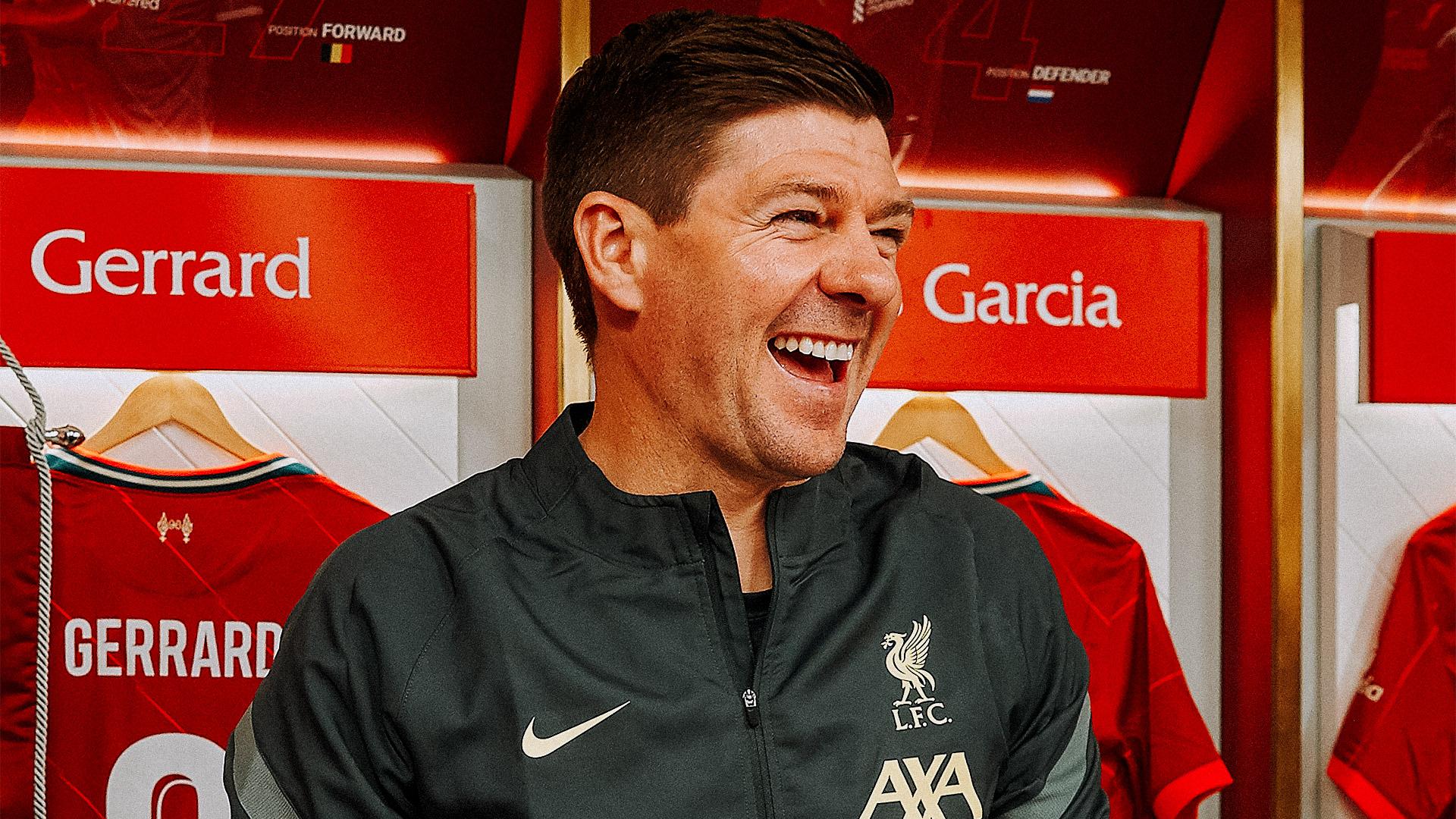 Liverpool FC - Steven Gerrard in the new LFC Home Kit which