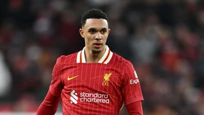 アレクサンダーアーノルド　リバプール trent-alexander-arnold-