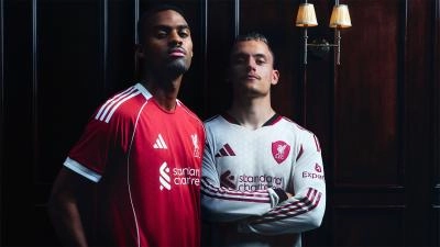 LFCとアディダスが10年間のパートナーシップを開始し、新しいホーム